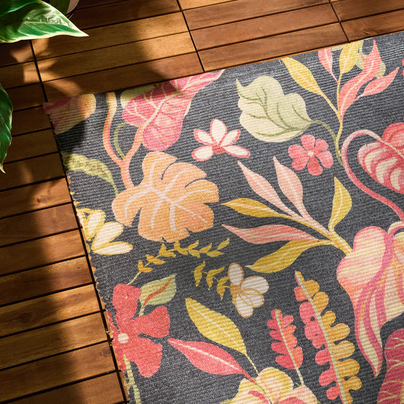 TROPICAL BLOOM INDOOR/OUTDOOR RUG BLACK by Furn