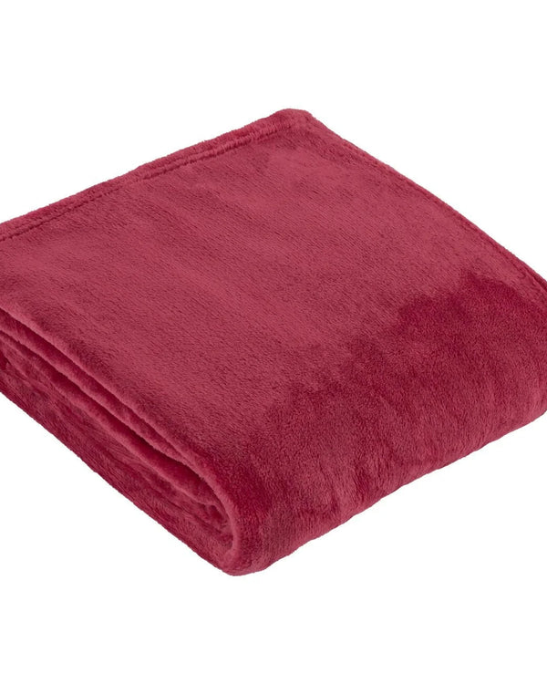 Harrow Fleece Throw Berry by Furn