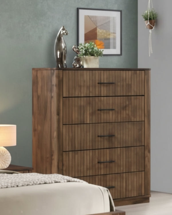 VIENNA CHEST