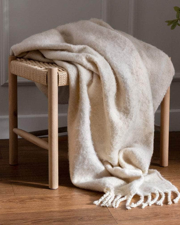 META THROW in Olive | Natural | Marshmallow | Dusk by HÖEM