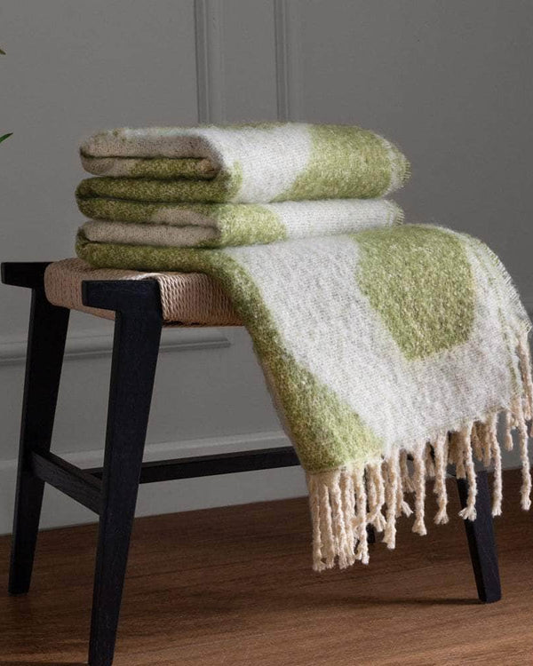 META THROW in Olive | Natural | Marshmallow | Dusk by HÖEM