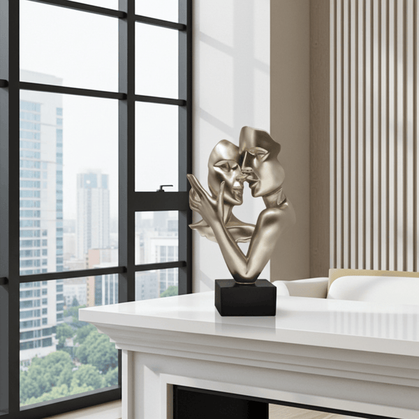 THE MO CHROI COUPLE FIGURINE by Simply Hazel