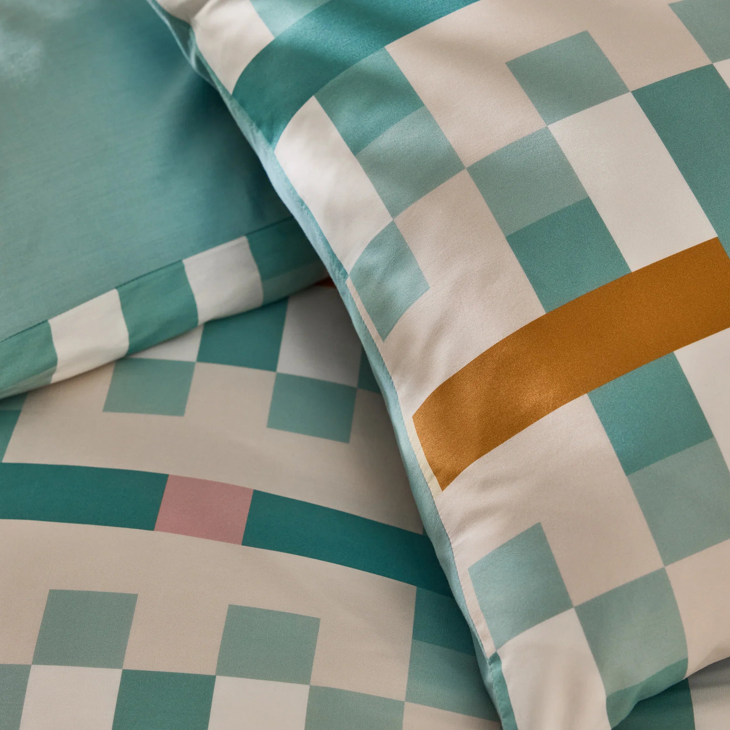 MADE (Riva Home) Duvet Cover set CARYS 100% COTTON PERCALE DUVET COVER SET by MADE
