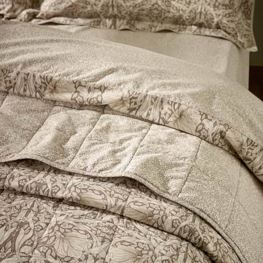 PIMPERNEL BEDSPREAD NATURAL CHOCOLATE by William Morris at Home