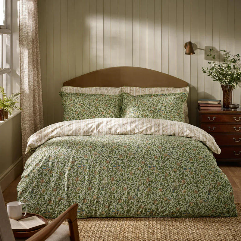 BIRD AND POMEGREGATE DUVET COVER SET by William Morris at Home.