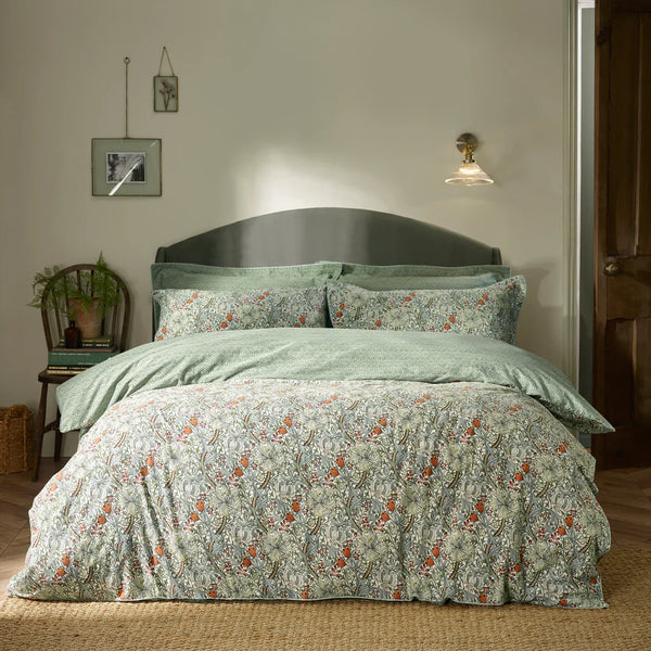 GOLDEN LILY DUVET COVER SET by William Morris at Home