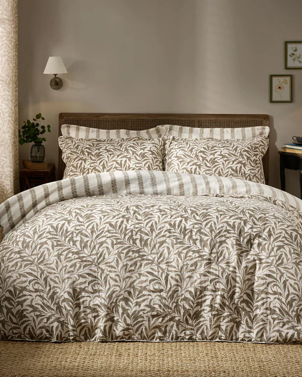 WILLOW BOUGH DUVET COVER SET by William Morris at Home