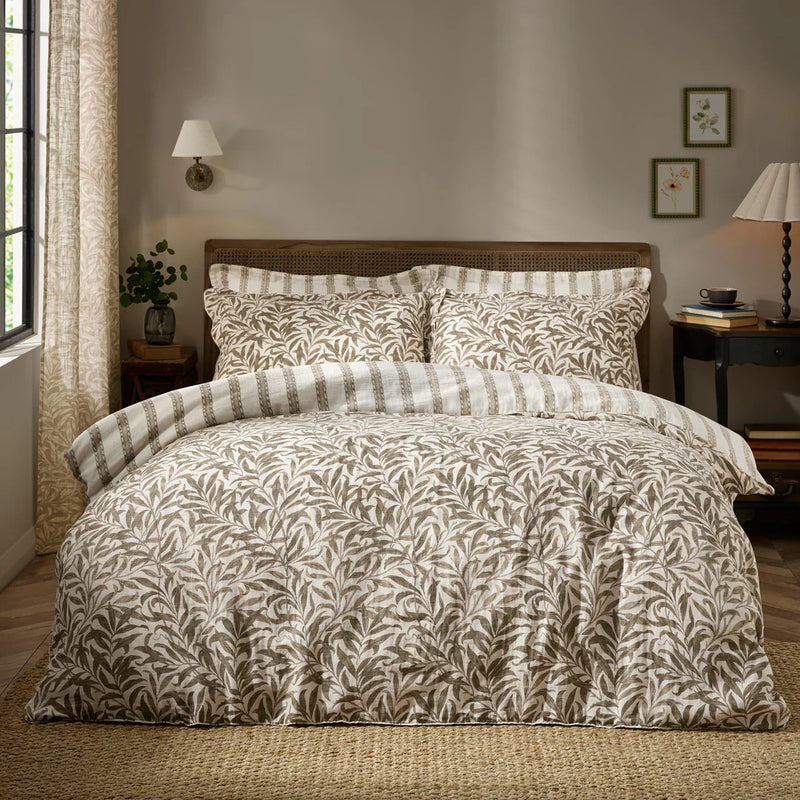 WILLOW BOUGH DUVET COVER SET by William Morris at Home