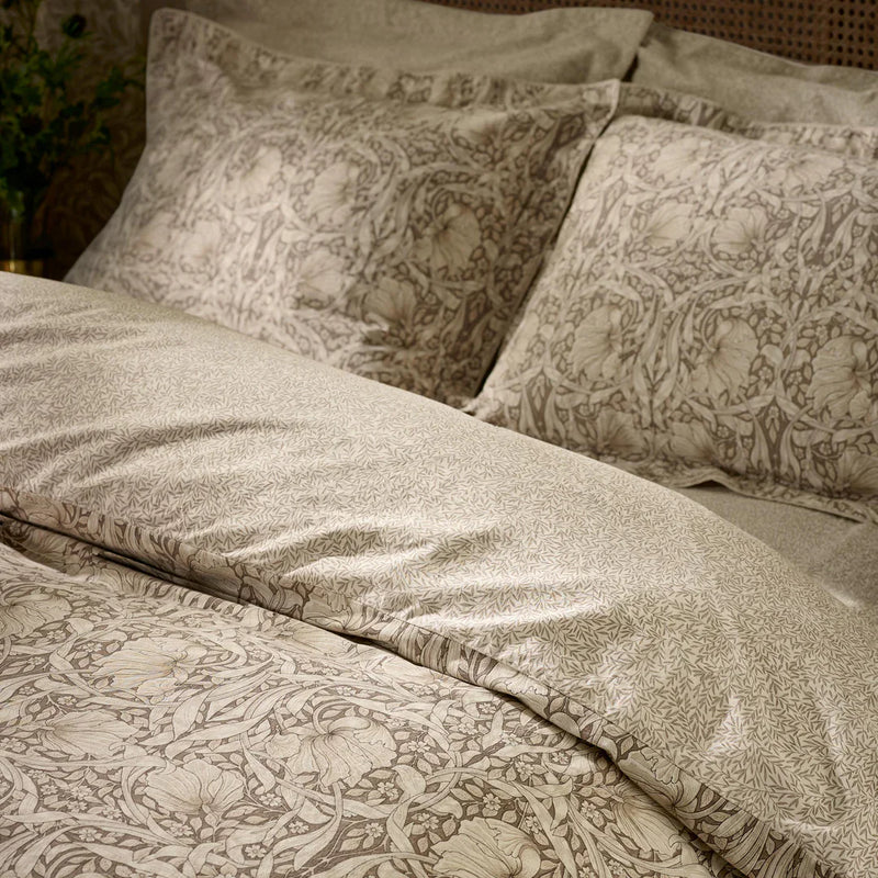 PIMPERNEL DUVET COVER SET NATURAL CHOCOLATE by William Morris at Home