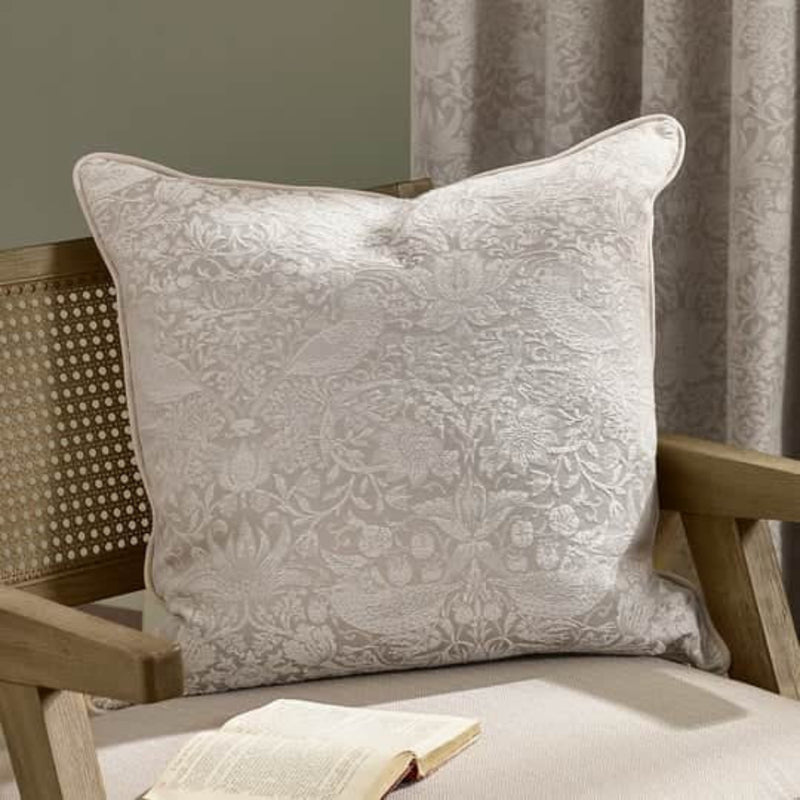 STRAWBERRY THIEF CUSHION LINEN by Morris & Co