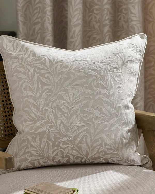 WILLOW BOUGH CUSHION LINEN
by Morris & Co
