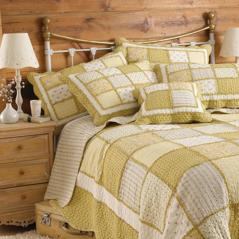 HONEYBEE PATCHWORK BEDSPREAD YELLOW  by Paoletti.