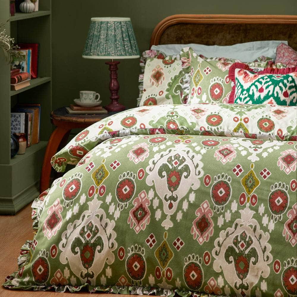 Paoletti Seventy Three (Riva Home) Bedspread Paoletti - Seventy Three Dawson Ikat Reversible Duvet Cover Set