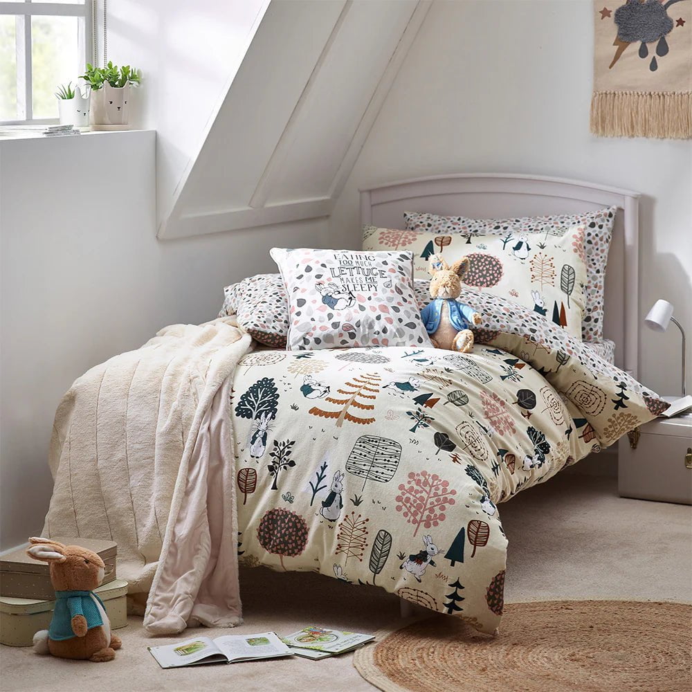 Peter Rabbit™ Bedspread Scandi Woods Peter Rabbit™ 100% Brushed Cotton Duvet Cover Set in Natural