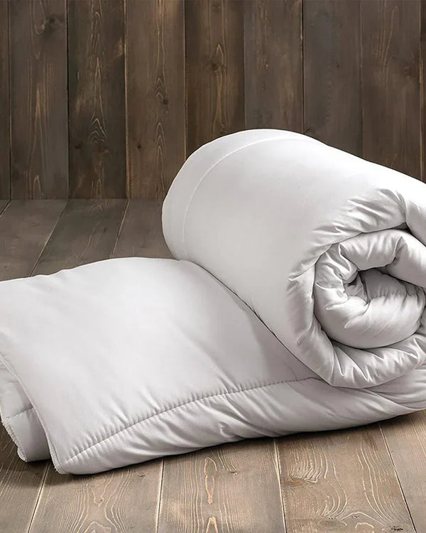COSY HOME ANTI-ALLERGY QUILT 13.5 TOG by Riva Home