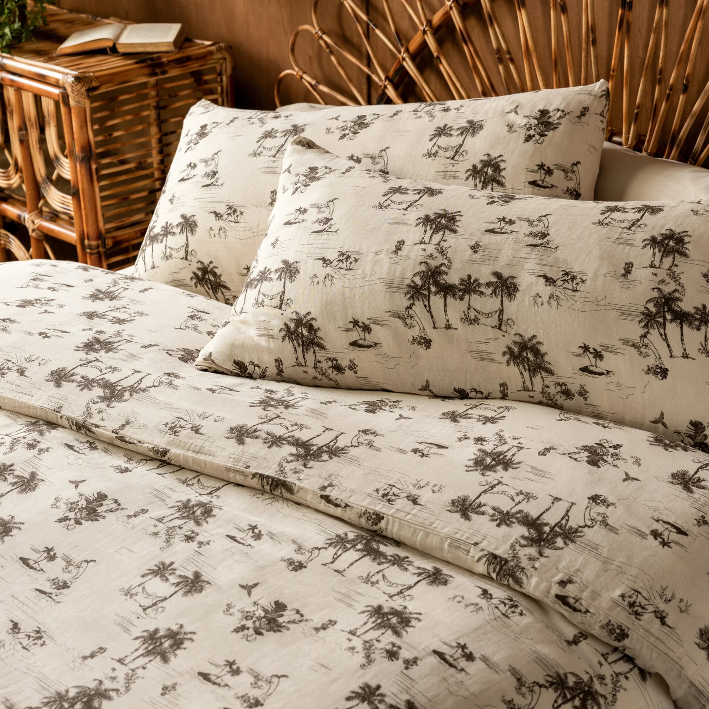 Rockett St George (Riva Home) Duvet Cover set PALM PARTY PRINTED 100% COTTON MUSLIN DUVET COVER SET – CREAM by Rockett St George