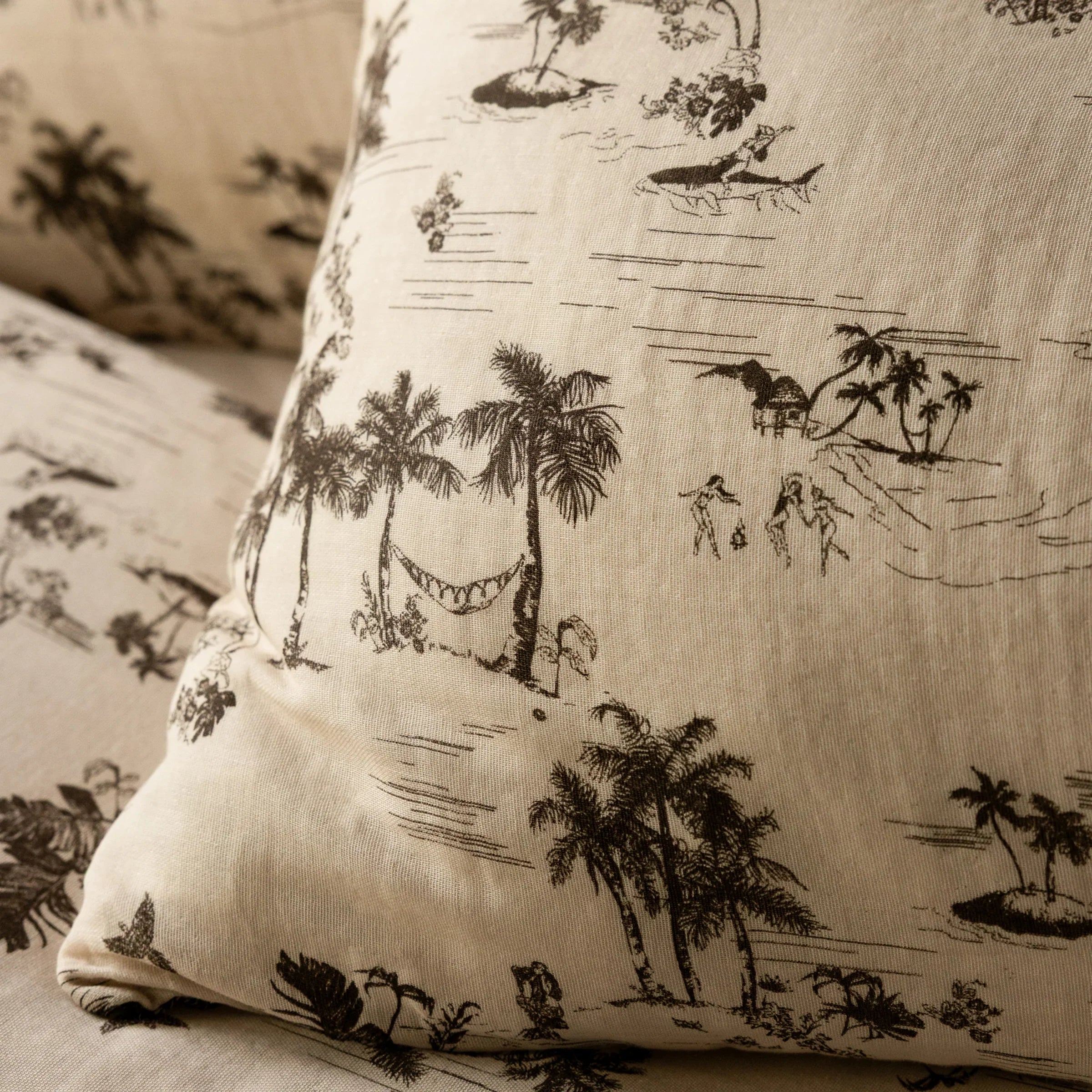 Rockett St George (Riva Home) Duvet Cover set PALM PARTY PRINTED 100% COTTON MUSLIN DUVET COVER SET – CREAM by Rockett St George