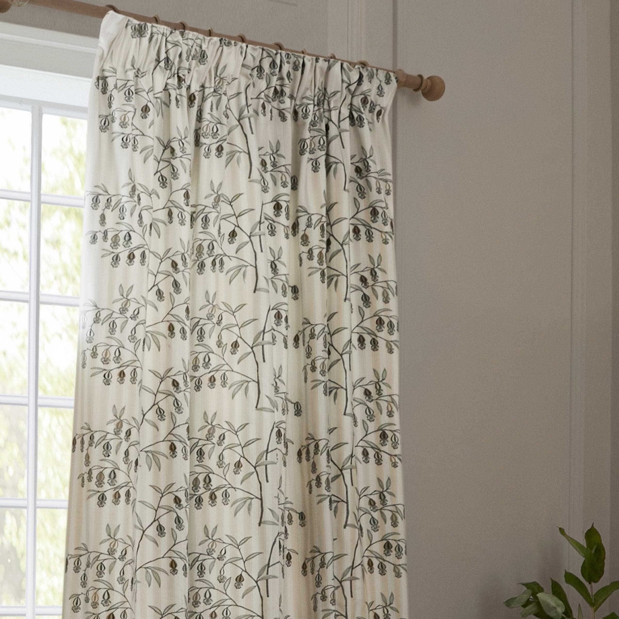 Sanderson (Riva Home) Sanderson Curtains Sanderson Chinese Lantern Linen / 167cm x 182cm Sanderson Chinese Lanterns Embroidered Pencil Pleat Curtains