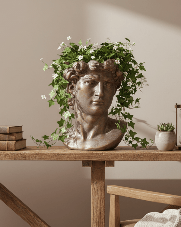 AGED CARA FLOWERPOT STAND