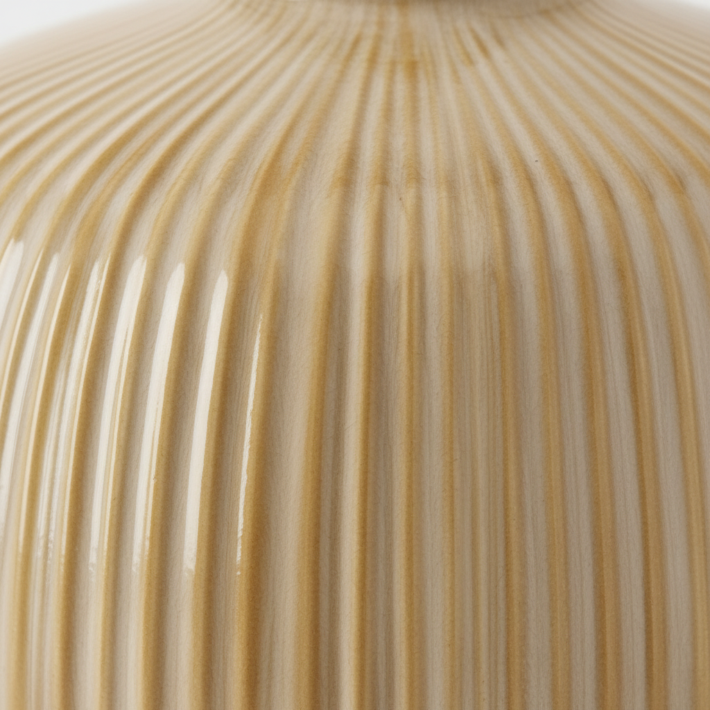 THE MILA RIBBED LAMP by simply Hazel