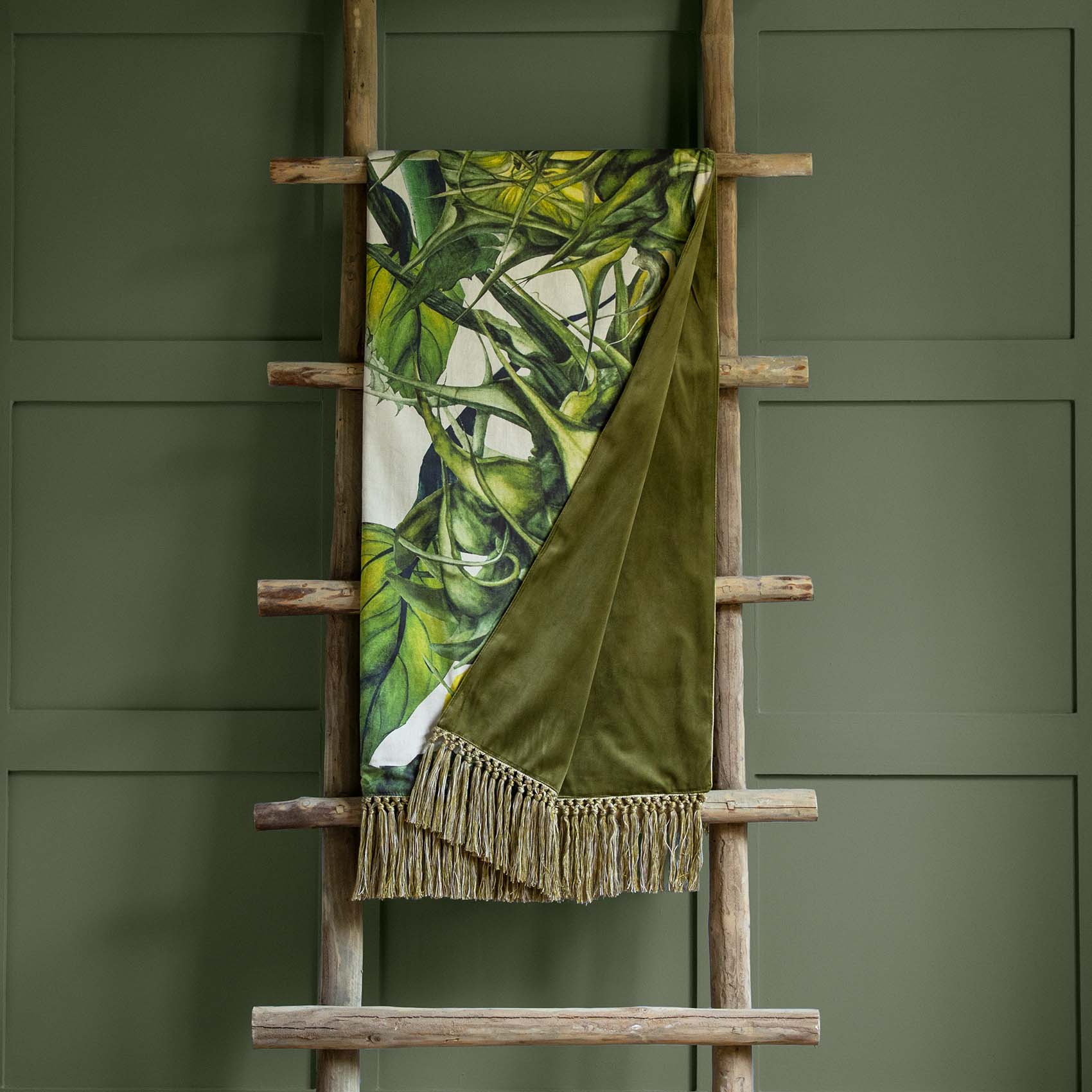 Voyage Maison Interior Design Range Marie Burke Easton Fern Throw - 136x200cm