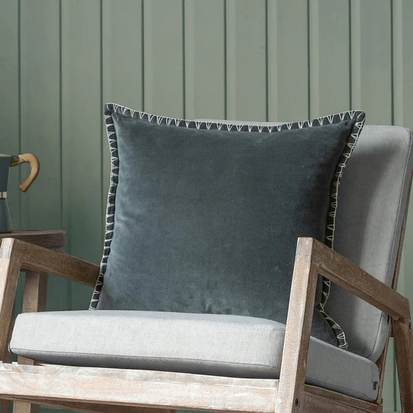 STITCH EMBROIDERED FEATHER VELVET CUSHION STORM - 50x50cm