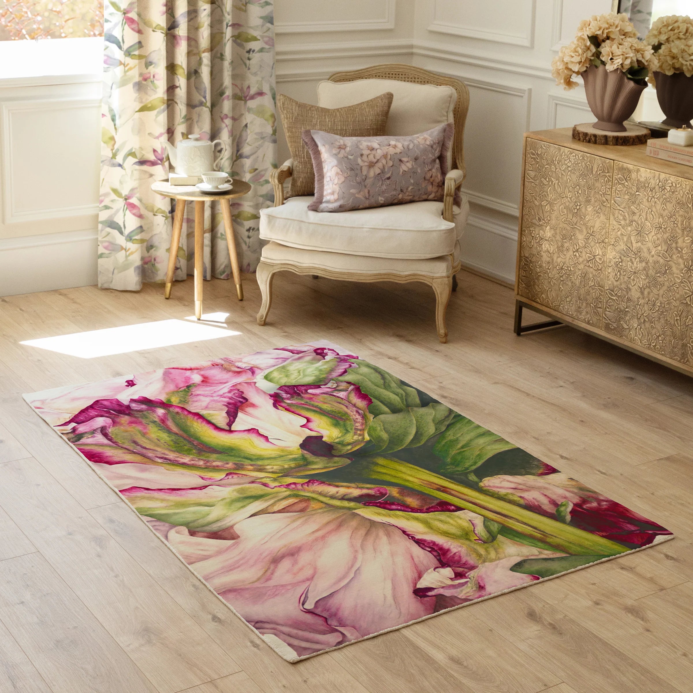 Voyage Maison (Riva Home) Designer Rugs Heligan Printed Rug in Fuchsia