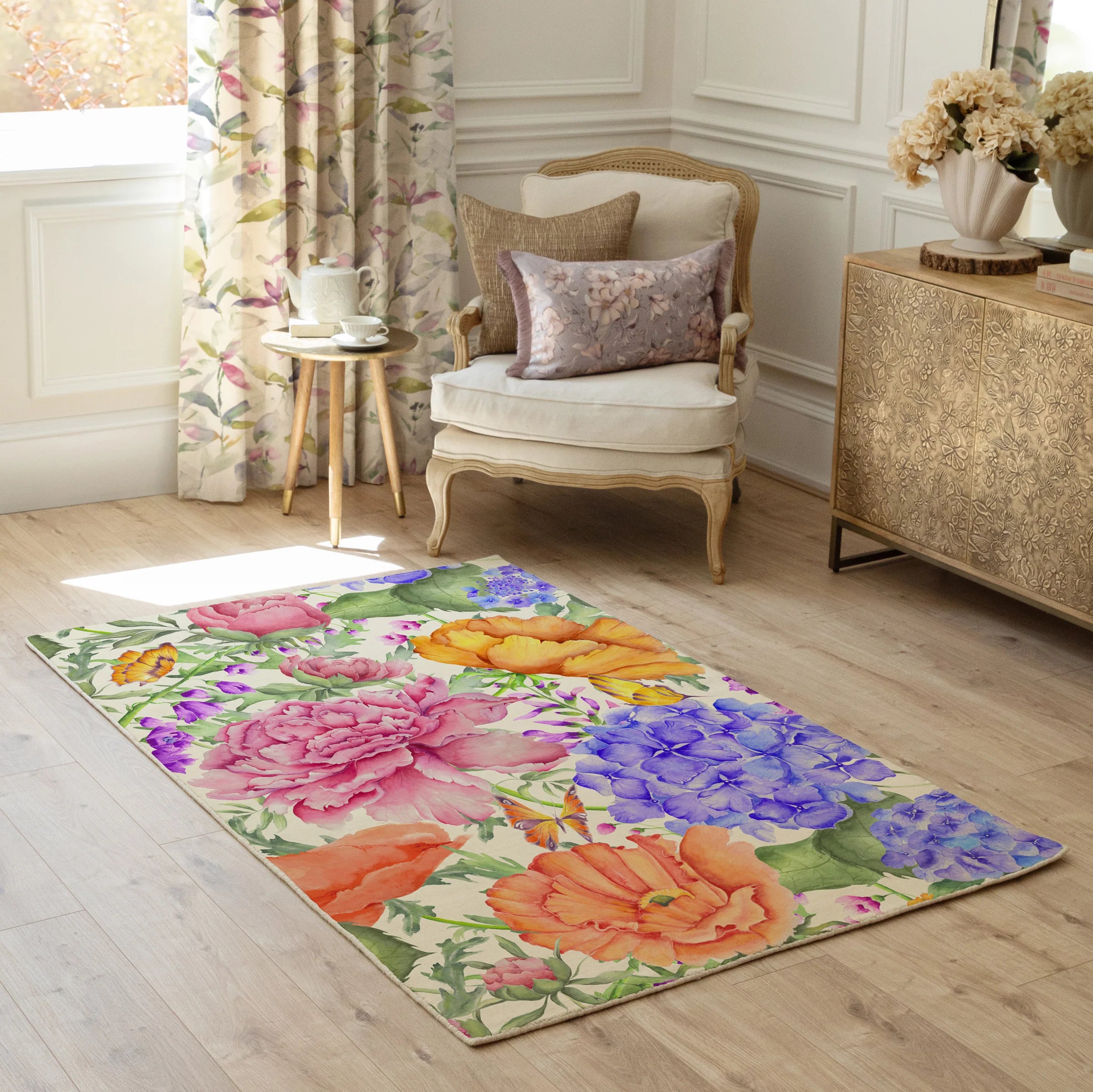 Voyage Maison (Riva Home) Designer Rugs Idalia Printed Rug in Fuchsia