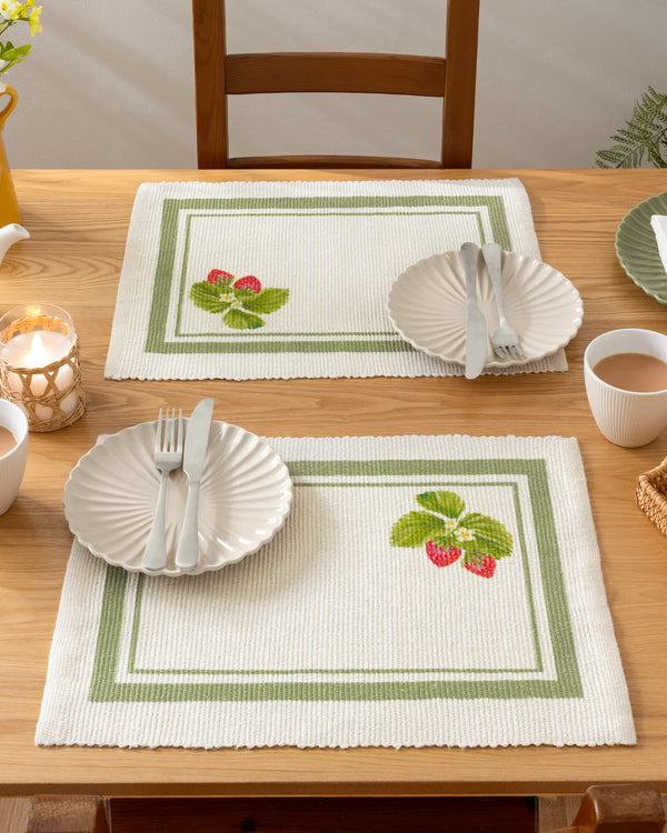 STRAWBERRY SET OF 4 PLACEMATS by Furn