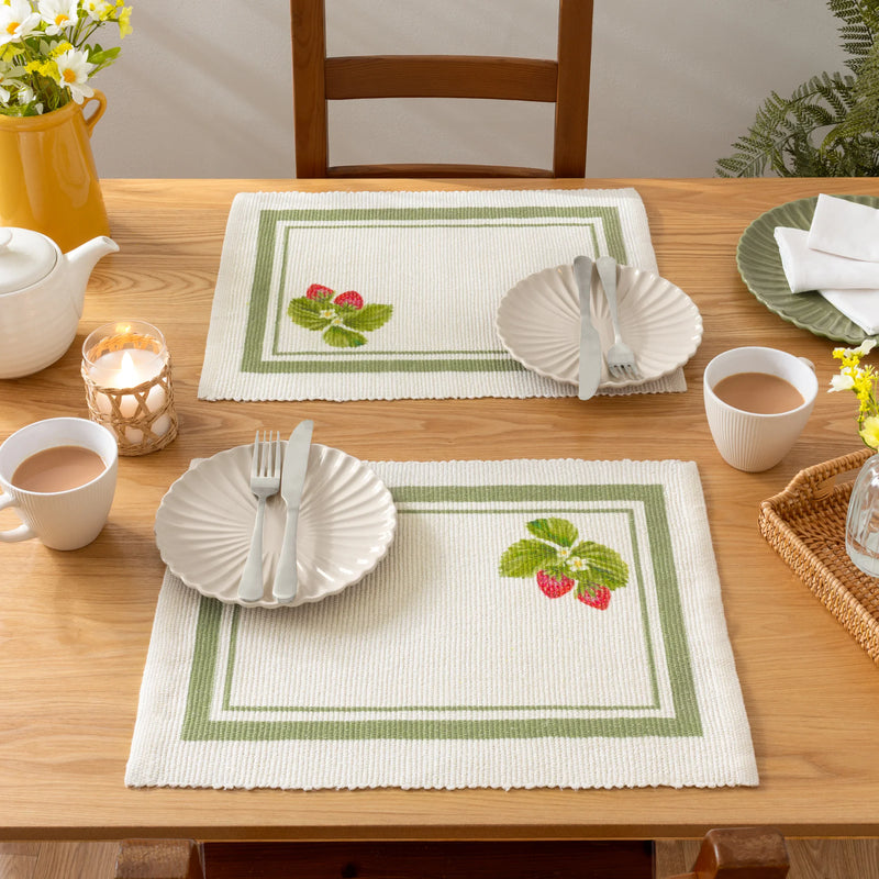 STRAWBERRY SET OF 4 PLACEMATS by Furn