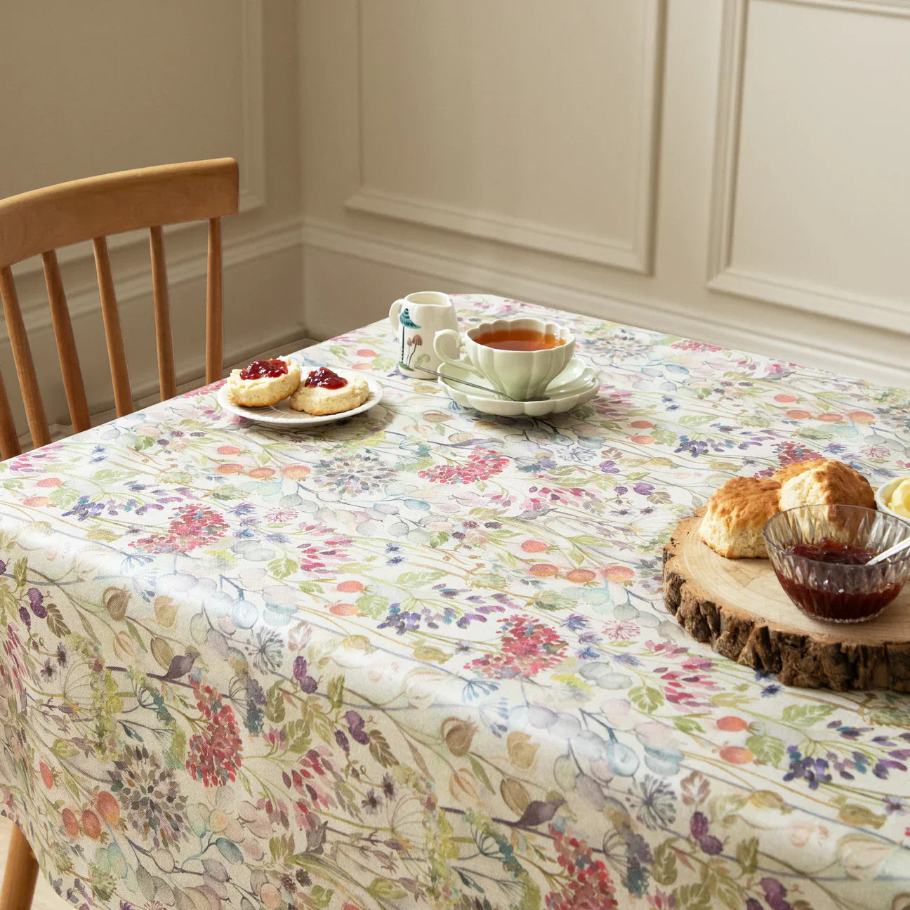 Voyage Maison (Riva Home) Oil Cloth HEDGEROW PRINTED RESIN OIL CLOTH FABRIC (BY THE METRE) NATURAL
 by Voyage Maison