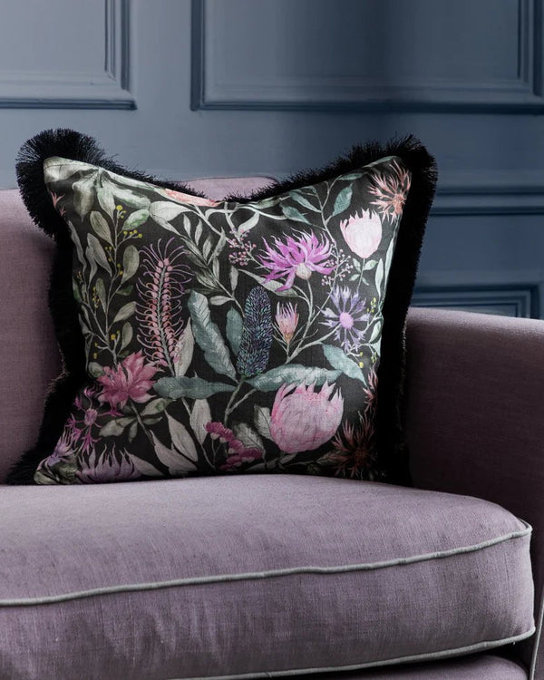 Fortazela Printed Cushion Onyx bu Voyage Maison