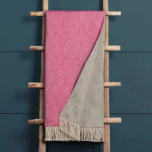 Voyage Maison (Riva Home) Voyage Maison Cushion Voyage Maison Selkirk Woven Throw Geranium