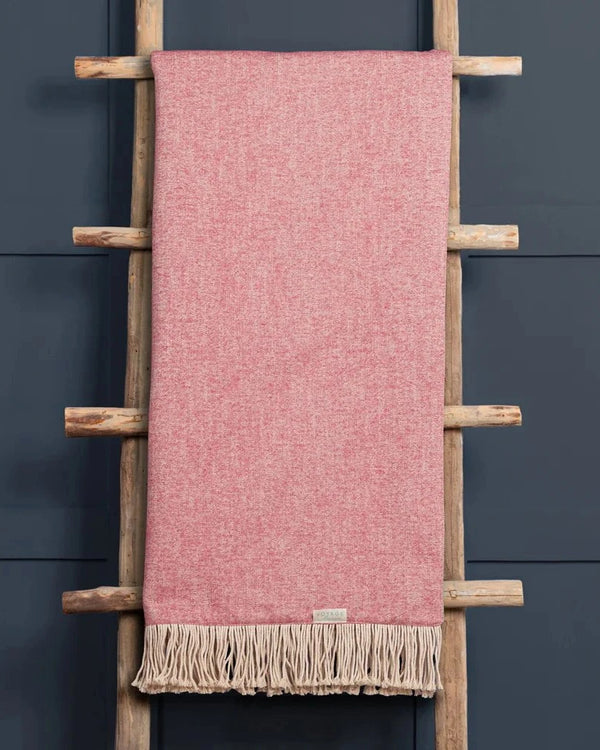 SELKIRK WOVEN THROW ROSEHIP by Voyage Maison