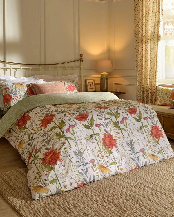 DELAMERE MULTICOLOUR DUVET COVER SET by Voyage Maison