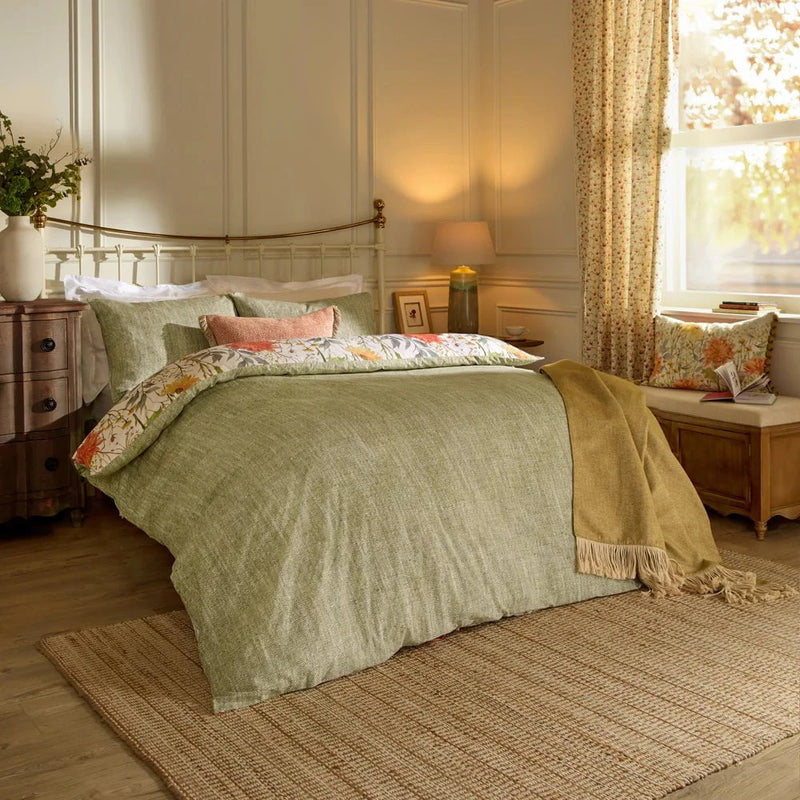 DELAMERE MULTICOLOUR DUVET COVER SET by Voyage Maison