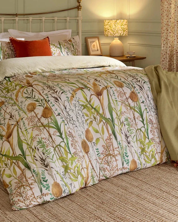 LYDIARD 100% COTTON REVERSIBLE DUVET COVER SET MULTICOLOUR by Voyage Maison