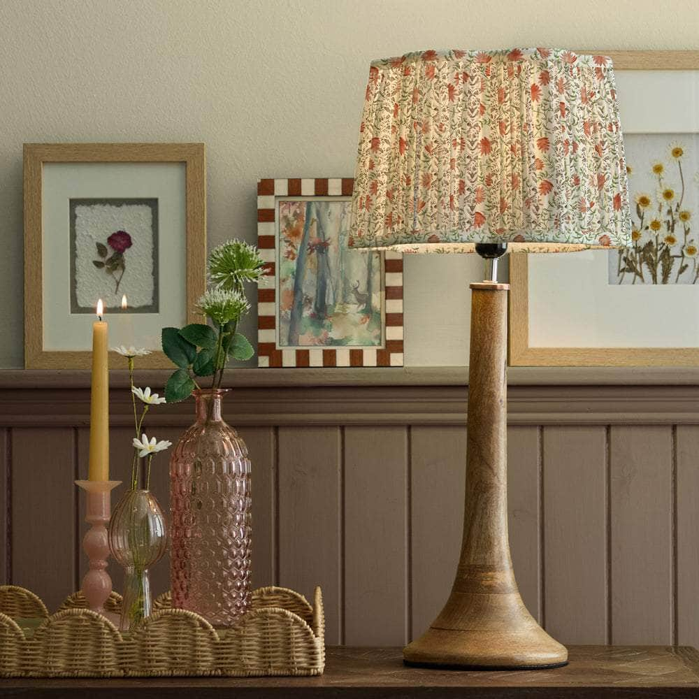 Voyage Maison (Riva Home) Voyage Maison Hand Rolled Shade Voyage Maison Elai Pleated Scalloped Lamp