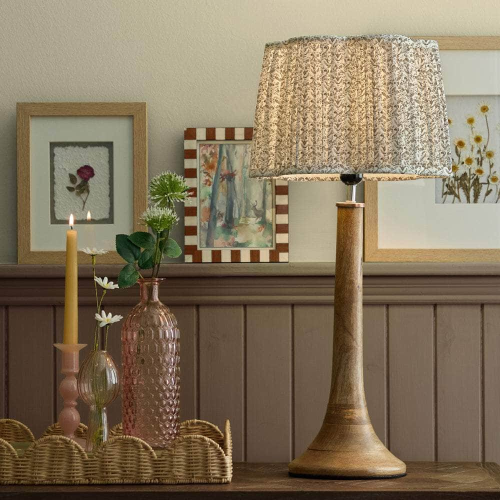 Voyage Maison (Riva Home) Voyage Maison Hand Rolled Shade Voyage Maison Juna Pleated Scalloped Lamp