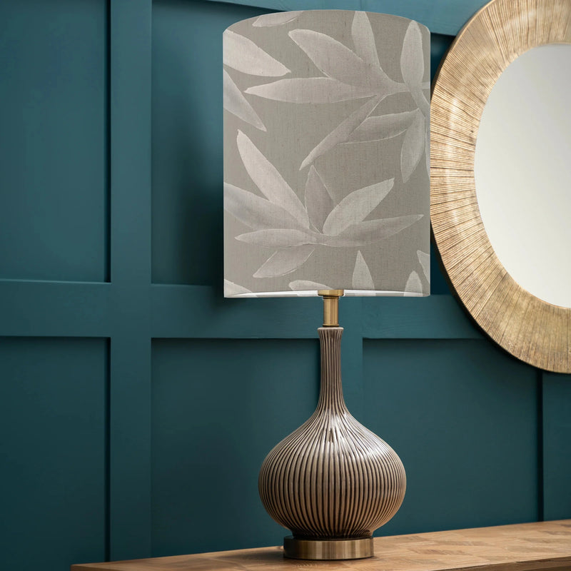 ADDITIONS SILVERWOOD ANNA & URSULA COMPLETE TABLE LAMP SILVER/SNOW
by Voyage Maison