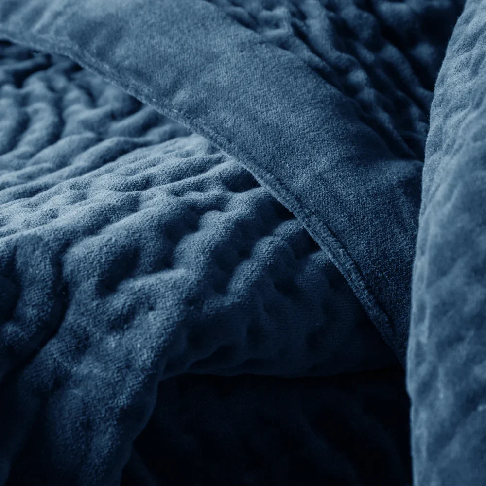 Voyage Maison (Riva Home) Voyage Maison Throw HAZE VELVET QUILTED THROW by ADDITIONS (Voyage Maison)