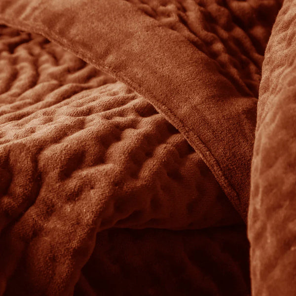 HAZE VELVET QUILTED THROW by ADDITIONS (Voyage Maison)