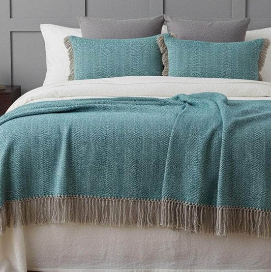 Voyage Maison (Riva Home) Voyage Maison Throw Oryx Azure Lined Throw by Voyage Maison