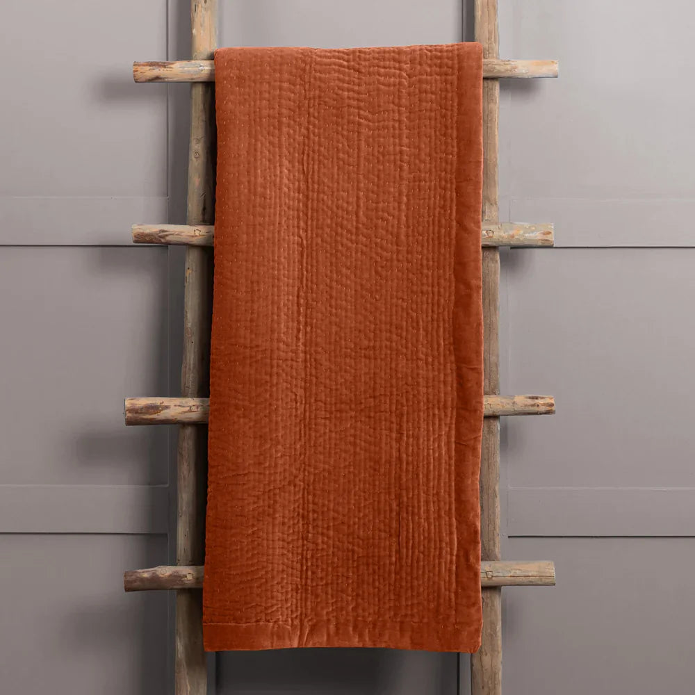 Voyage Maison (Riva Home) Voyage Maison Throw sunset HAZE VELVET QUILTED THROW by ADDITIONS (Voyage Maison)