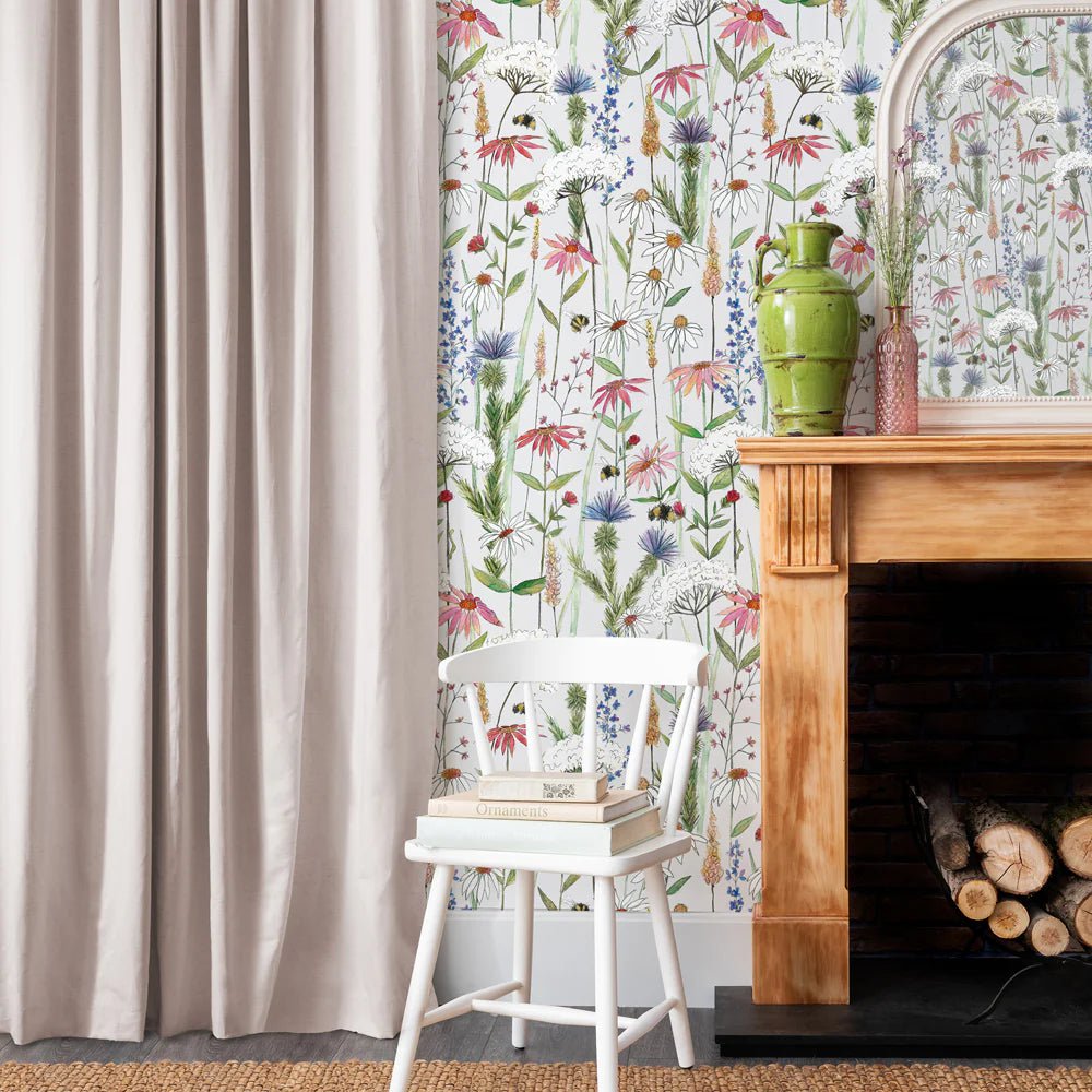 Voyage Maison Voyage Maison Wallpaper Animals HERMIONE 1.4M WIDE WIDTH WALLPAPER (BY THE METRE) in Linen