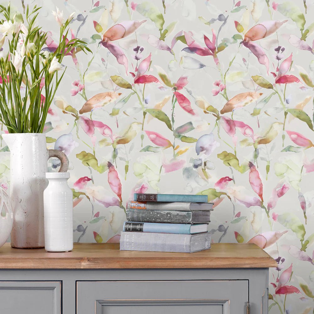 Voyage Maison Voyage Maison Wallpaper Animals Naura 1.4m Wide Width Wallpaper (By The Metre) in Poppy