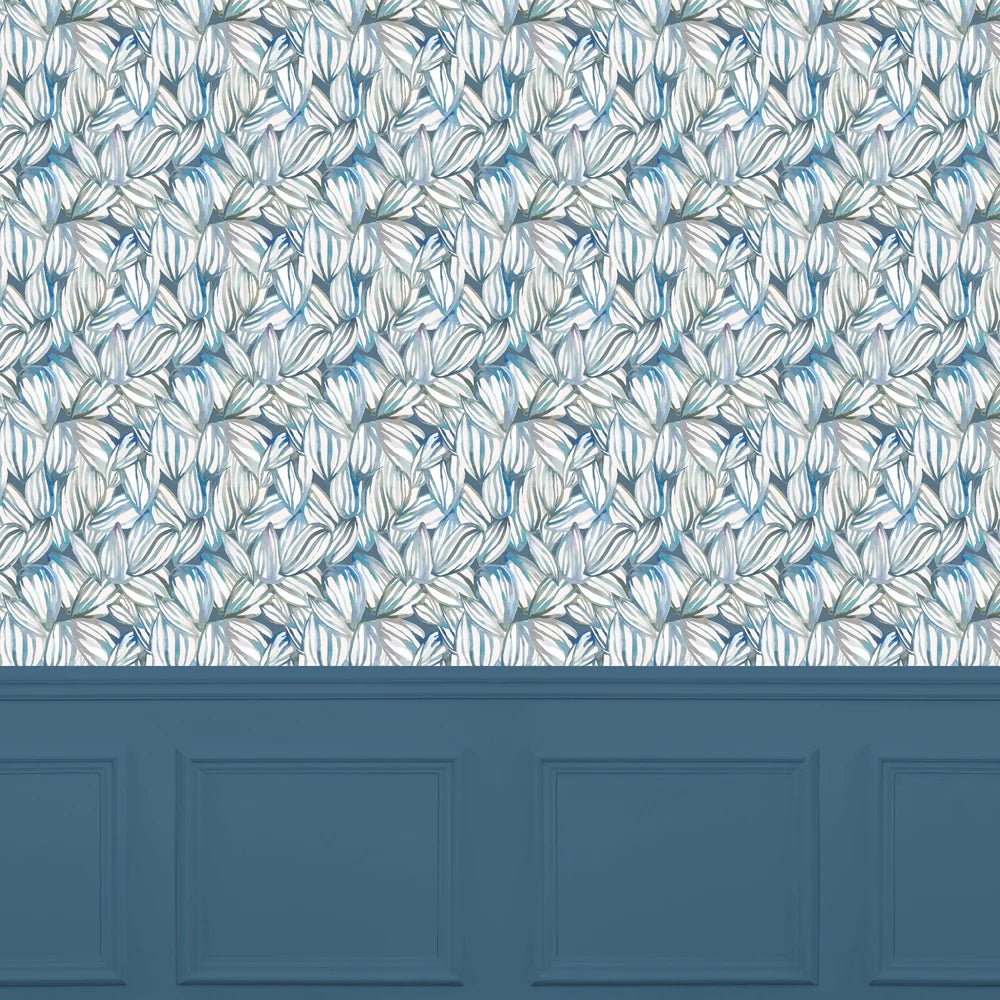 Voyage Maison Voyage Maison Wallpaper Animals Topia 1.4m Wide Width Wallpaper (By The Metre) in Cobalt