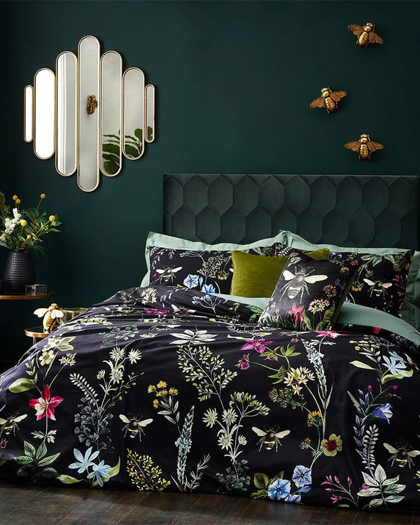 Wylder Midnight Bee Floral Velvet Duvet Cover Set in Black
