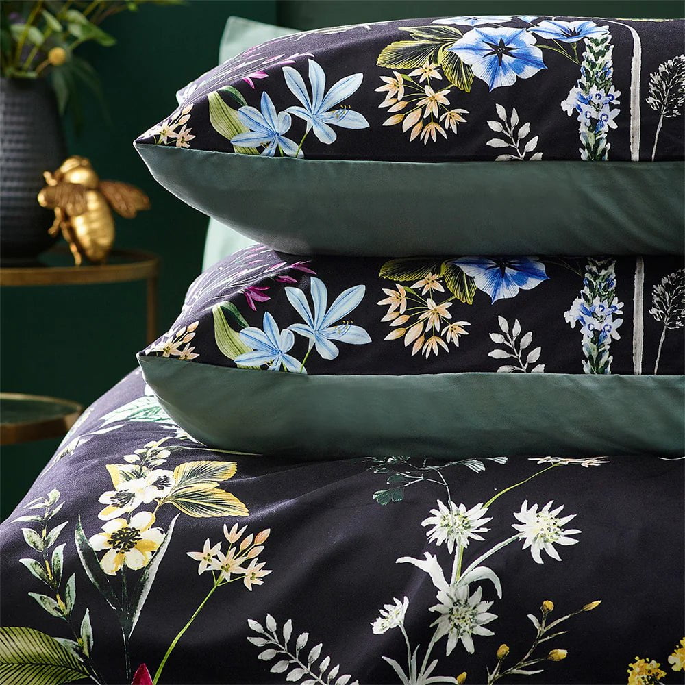 Wylder Interior Design Range Midnight Bee Floral Velvet Duvet Cover Set in Black