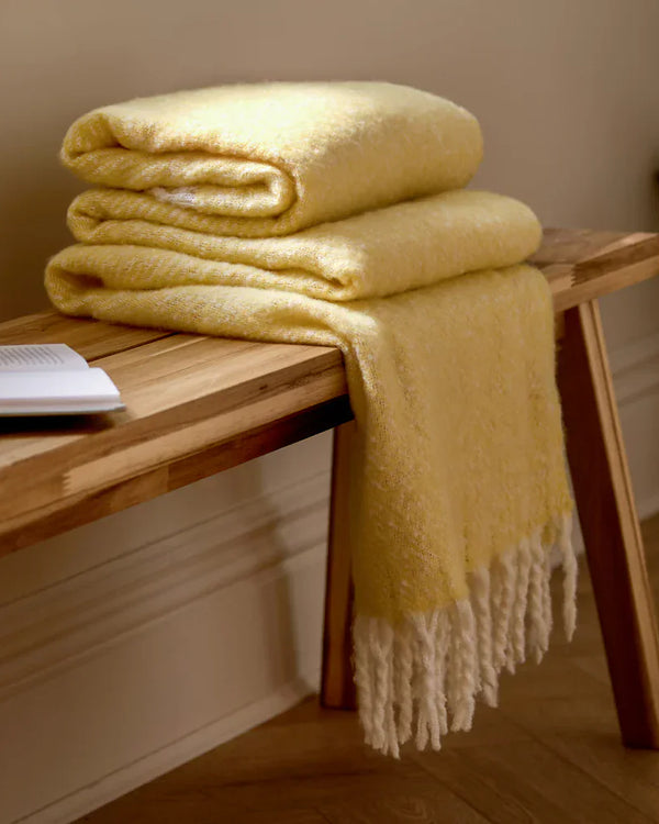 ISLA WOVEN TASSELLED THROW  by Wylder